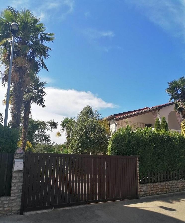 Apartment Villa Angelina, 70M From The Beach, Free Parking Novigrad Istria Dış mekan fotoğraf